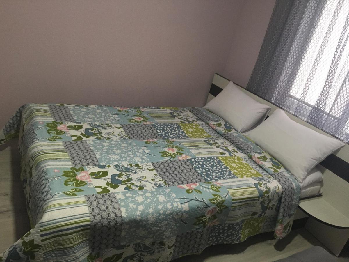 Guest House Max Khmelʼnytsʼkyy エクステリア 写真